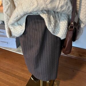 Harve benard size 10 skirt 100% wool
